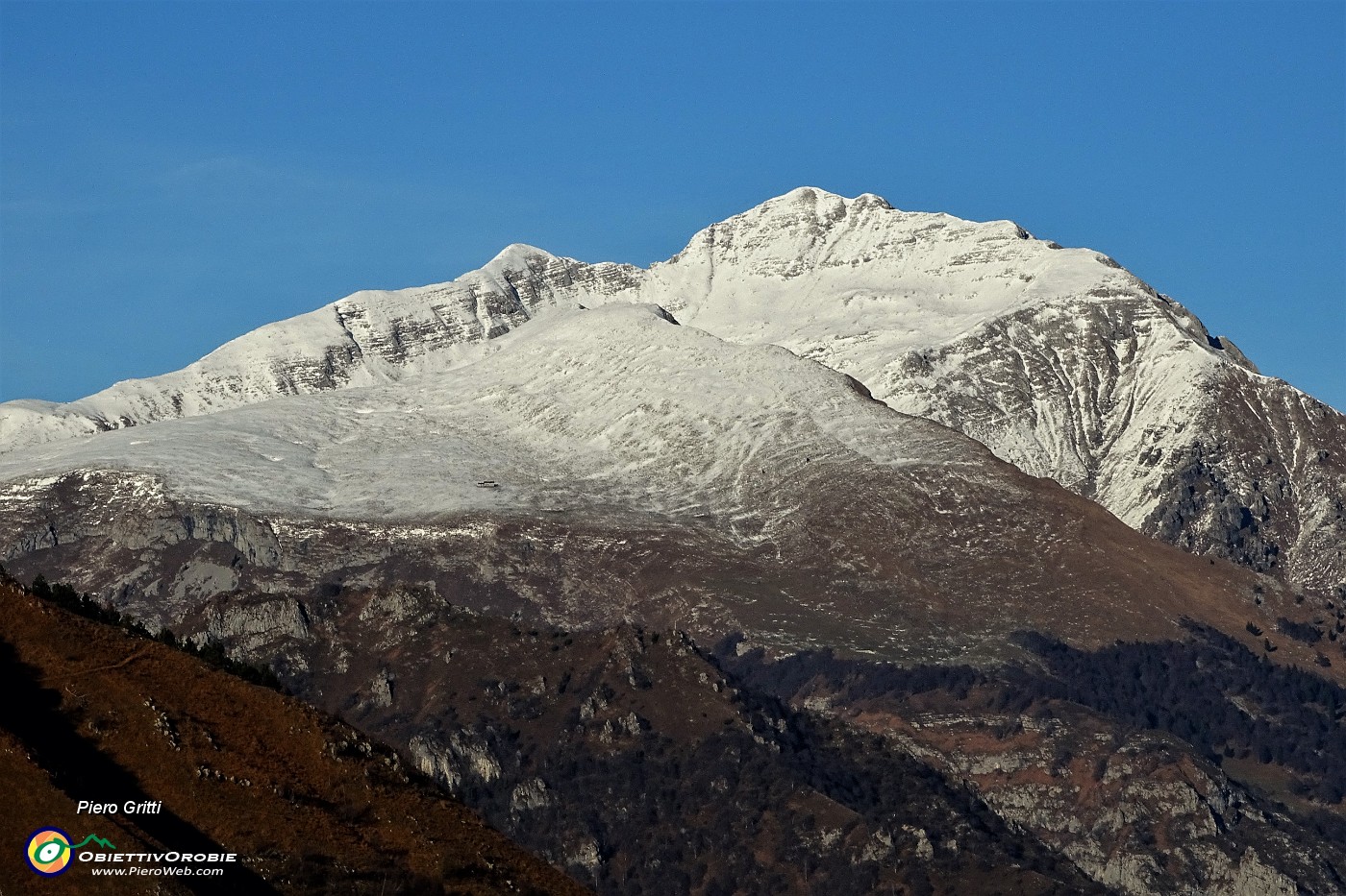 54 Zoom sul Monte Menna.JPG